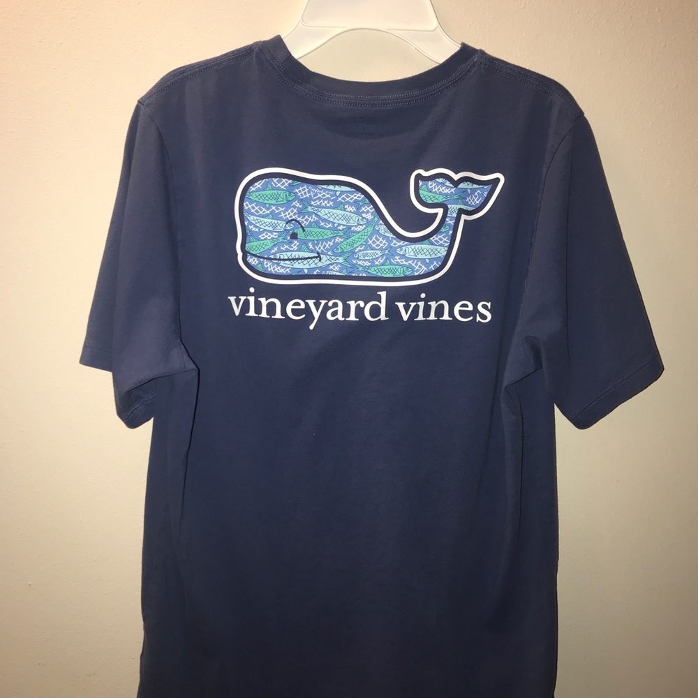 T shirt whale